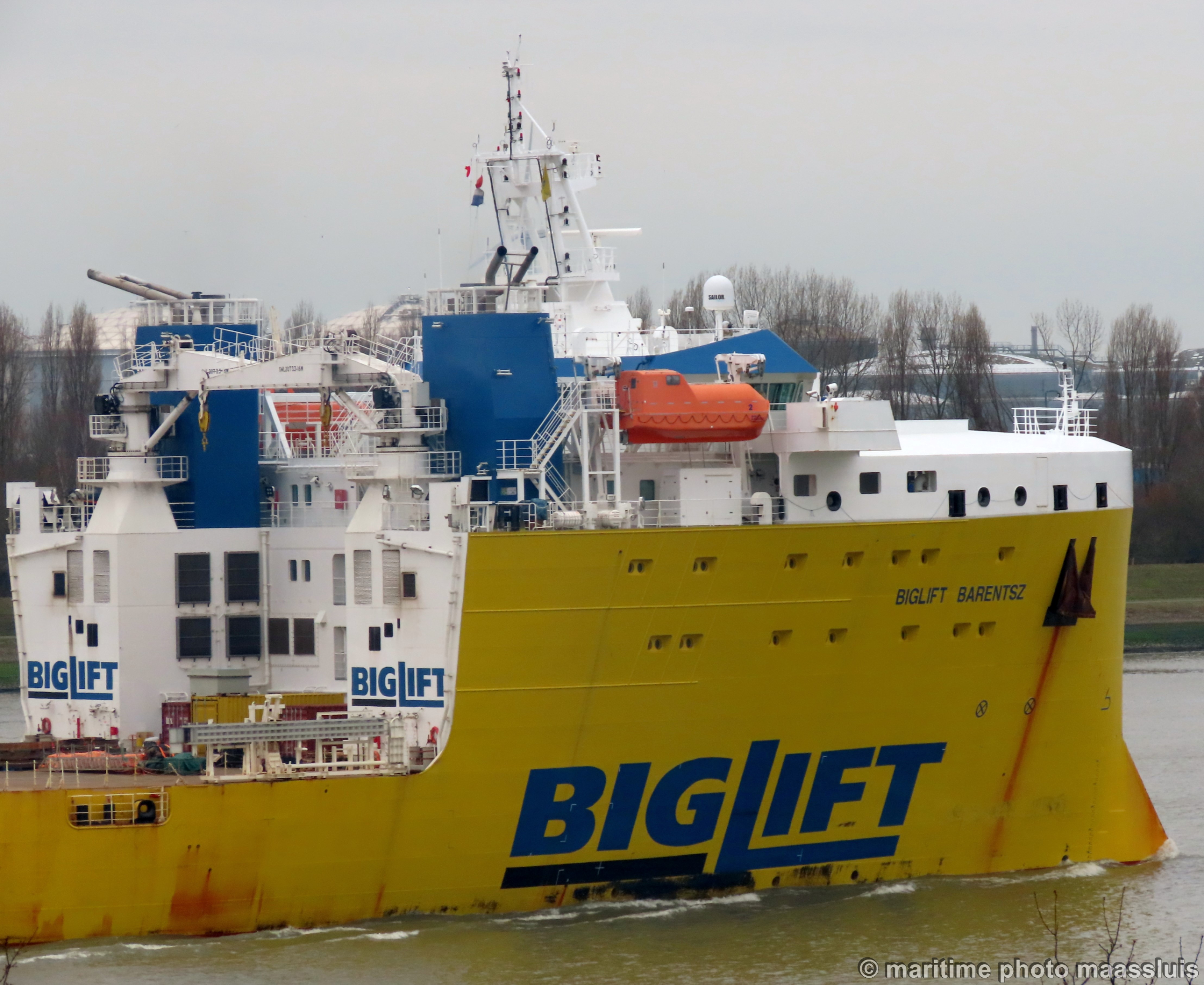 biglb01.jpg