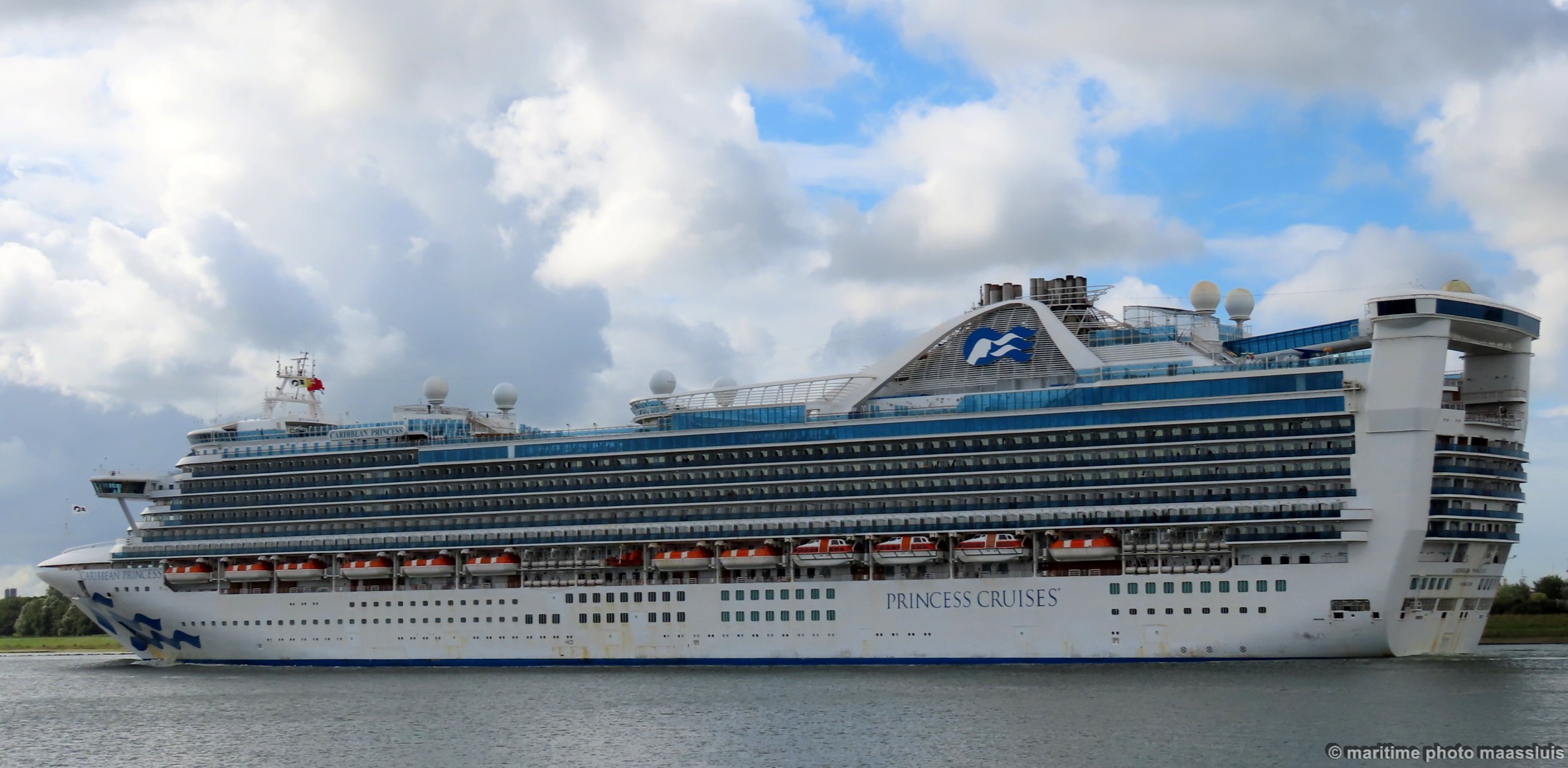 caribbeanprincess05.jpg